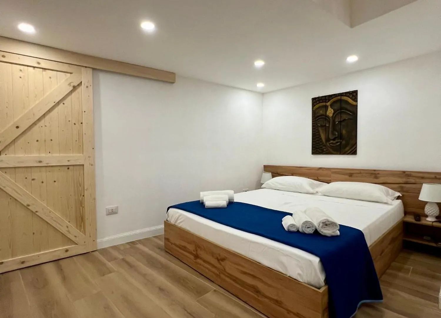 Kensia House - Centro Storico - Stazione Apartment Palermo 0*,