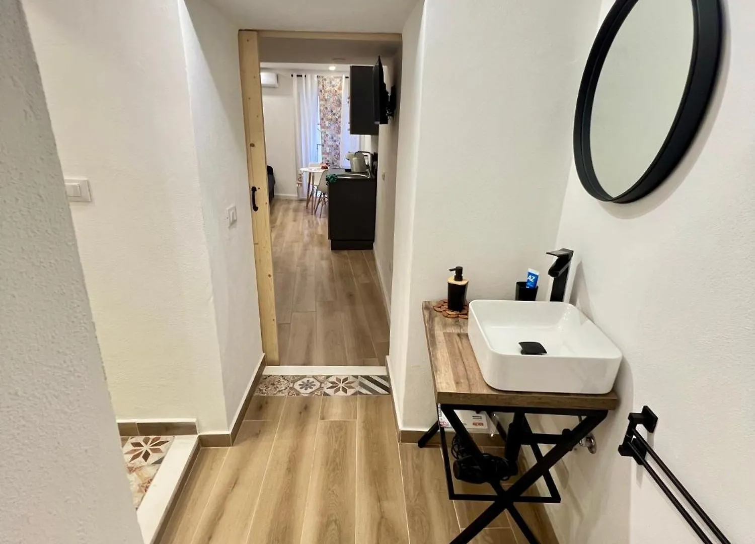 Kensia House - Centro Storico - Stazione Apartment Palermo