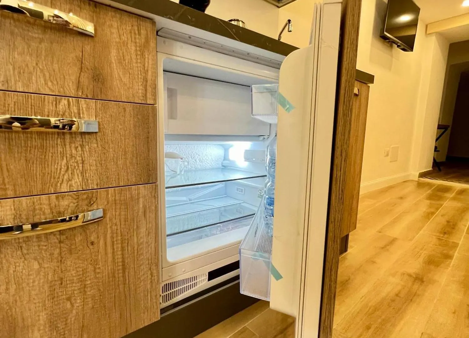 Apartament Kensia House - Centro Storico - Stazione Palermo 0*,  Włochy